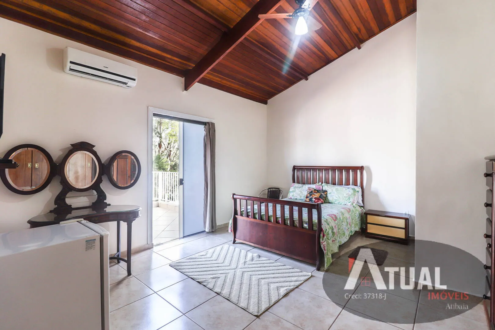 Country home for sale of 2,100 m² in Atibaia, SP, Brazil