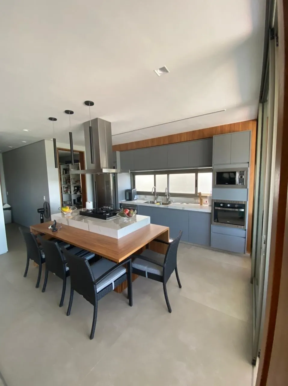 Casa à venda de 505 m² em Santana de Parnaíba, SP, Brasil