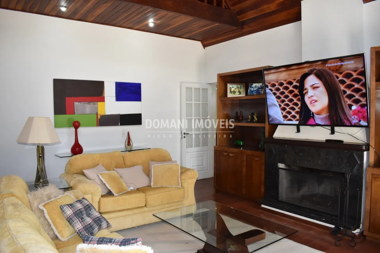 Casa à venda de 1.042 m² em Campos do Jordão, SP, Brasil