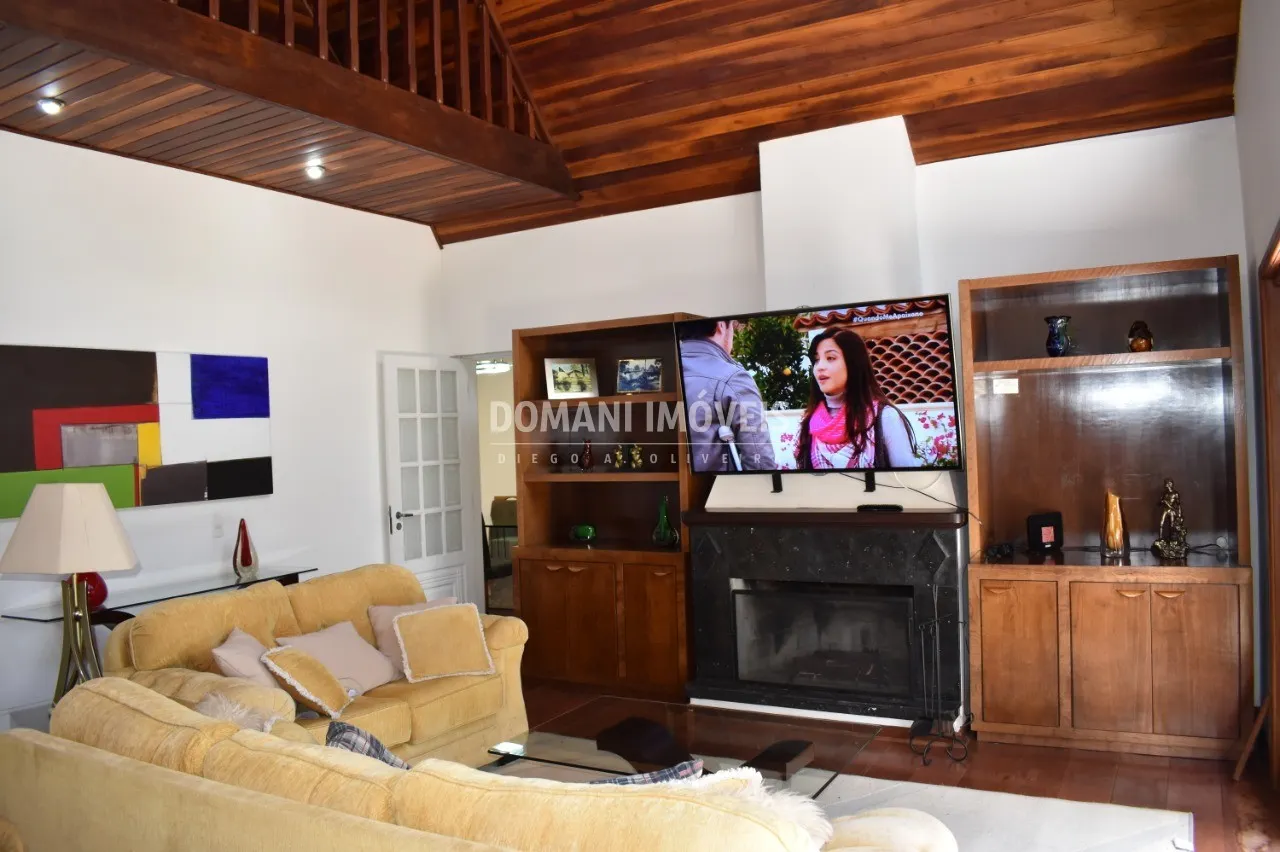 Casa à venda de 1.042 m² em Campos do Jordão, SP, Brasil