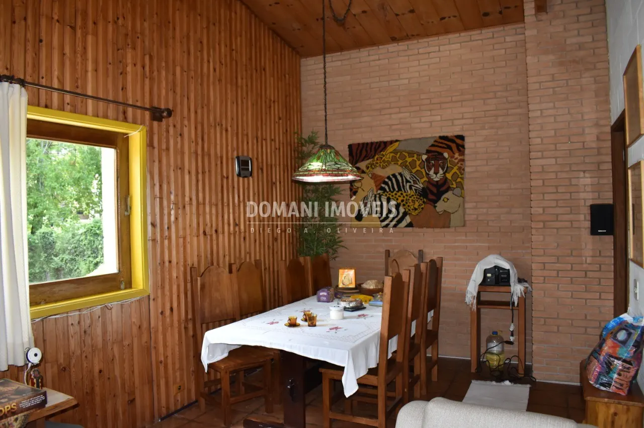 Casa à venda de 1.315 m² em Campos do Jordão, SP, Brasil