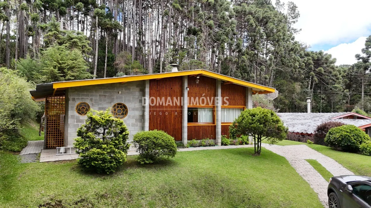 Casa à venda de 1.315 m² em Campos do Jordão, SP, Brasil