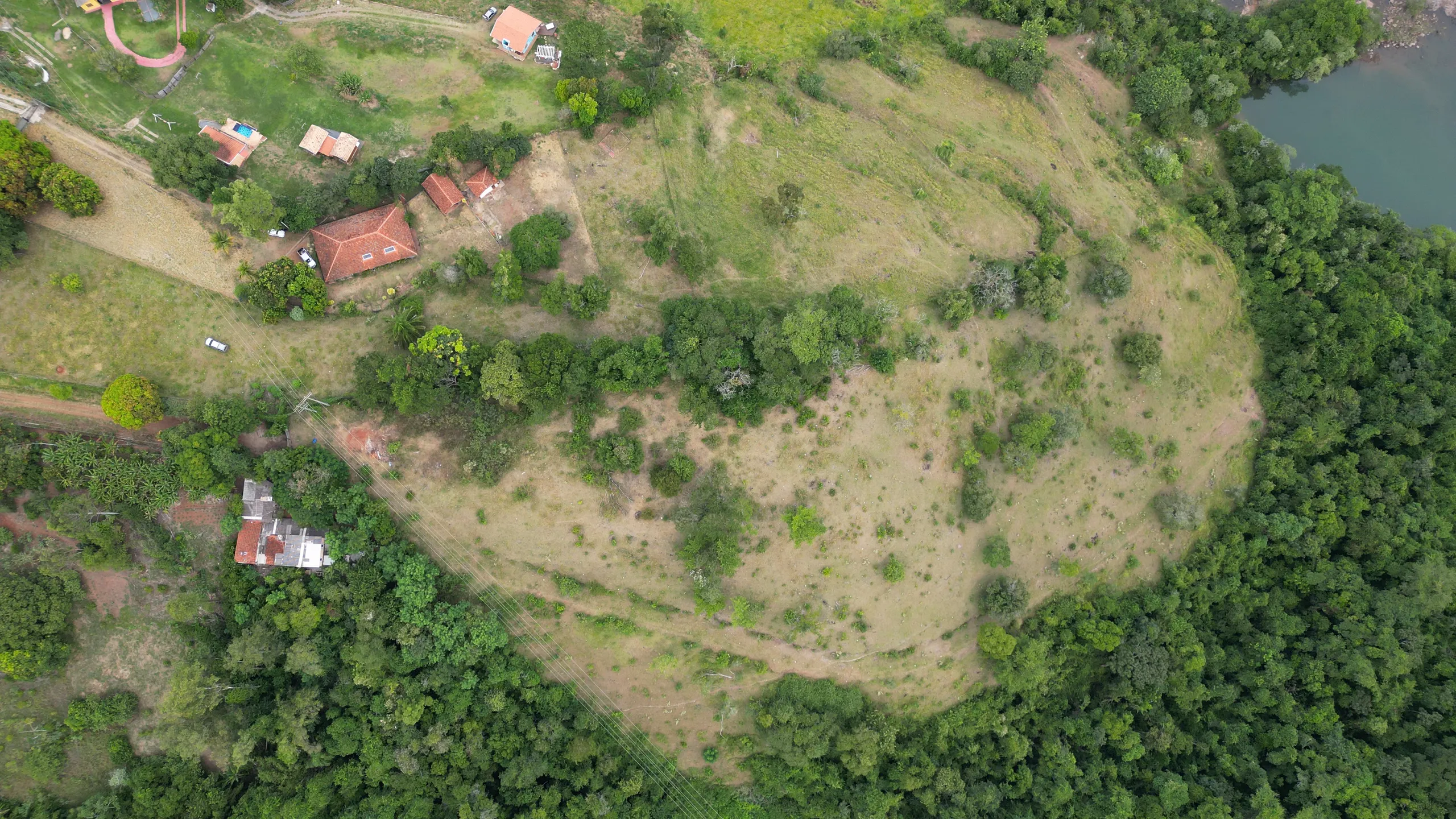Chácara à venda de 2 ha em Piraju, SP, Brasil