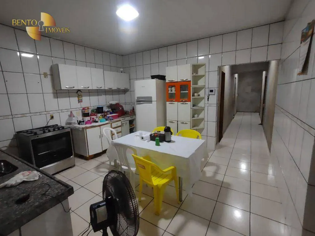 Casa à venda e para Alugar de 200 m² em Cuiabá, MT, Brasil