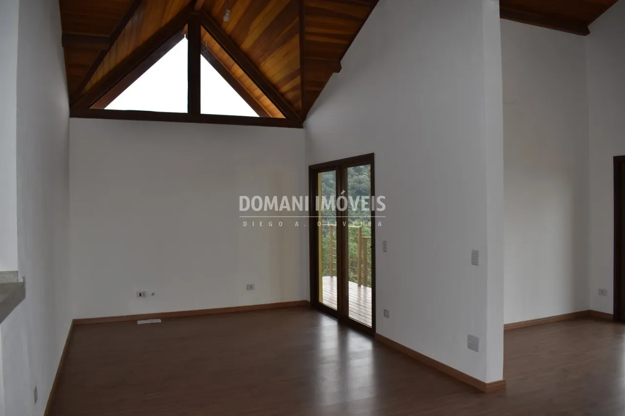 Casa à venda de 1.230 m² em Campos do Jordão, SP, Brasil