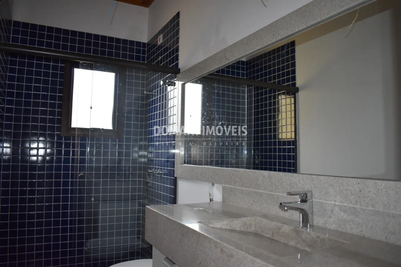 Casa à venda de 1.230 m² em Campos do Jordão, SP, Brasil