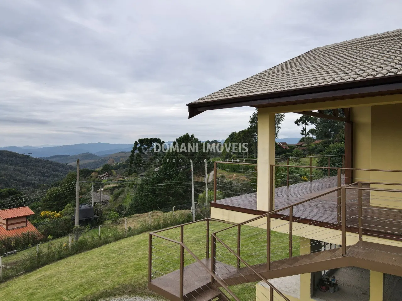 Casa à venda de 1.230 m² em Campos do Jordão, SP, Brasil