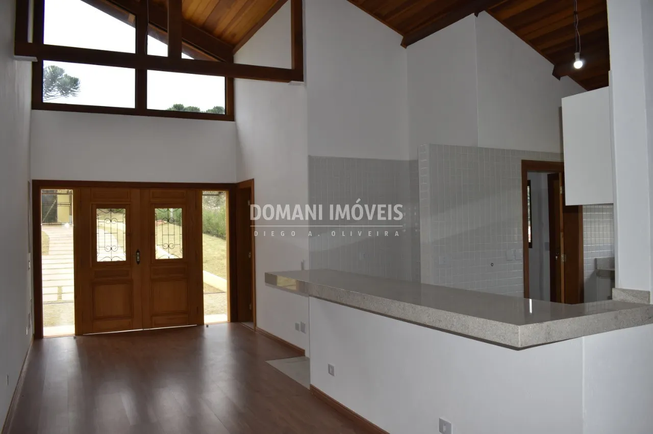 Casa à venda de 1.230 m² em Campos do Jordão, SP, Brasil