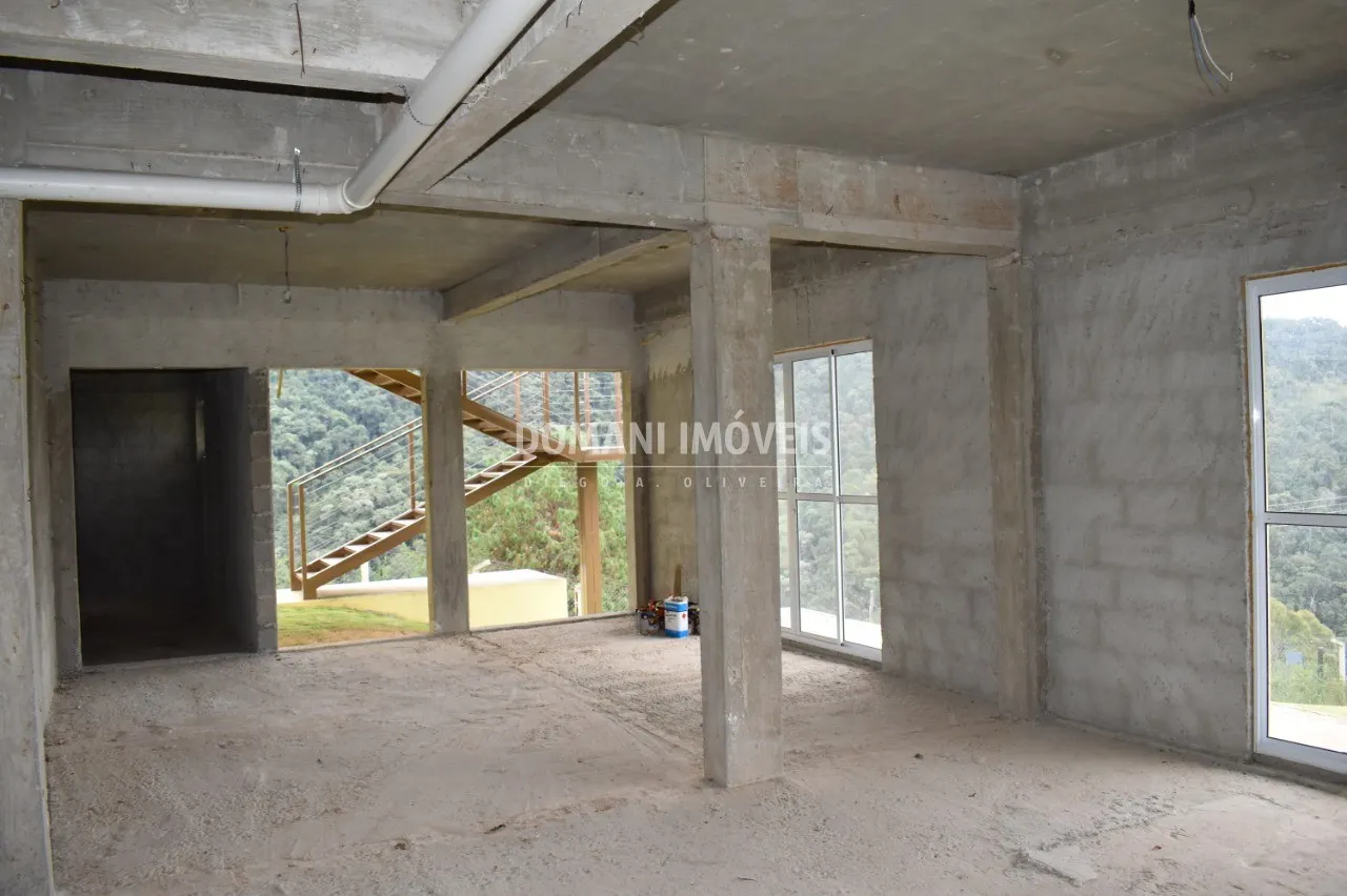 Casa à venda de 1.230 m² em Campos do Jordão, SP, Brasil