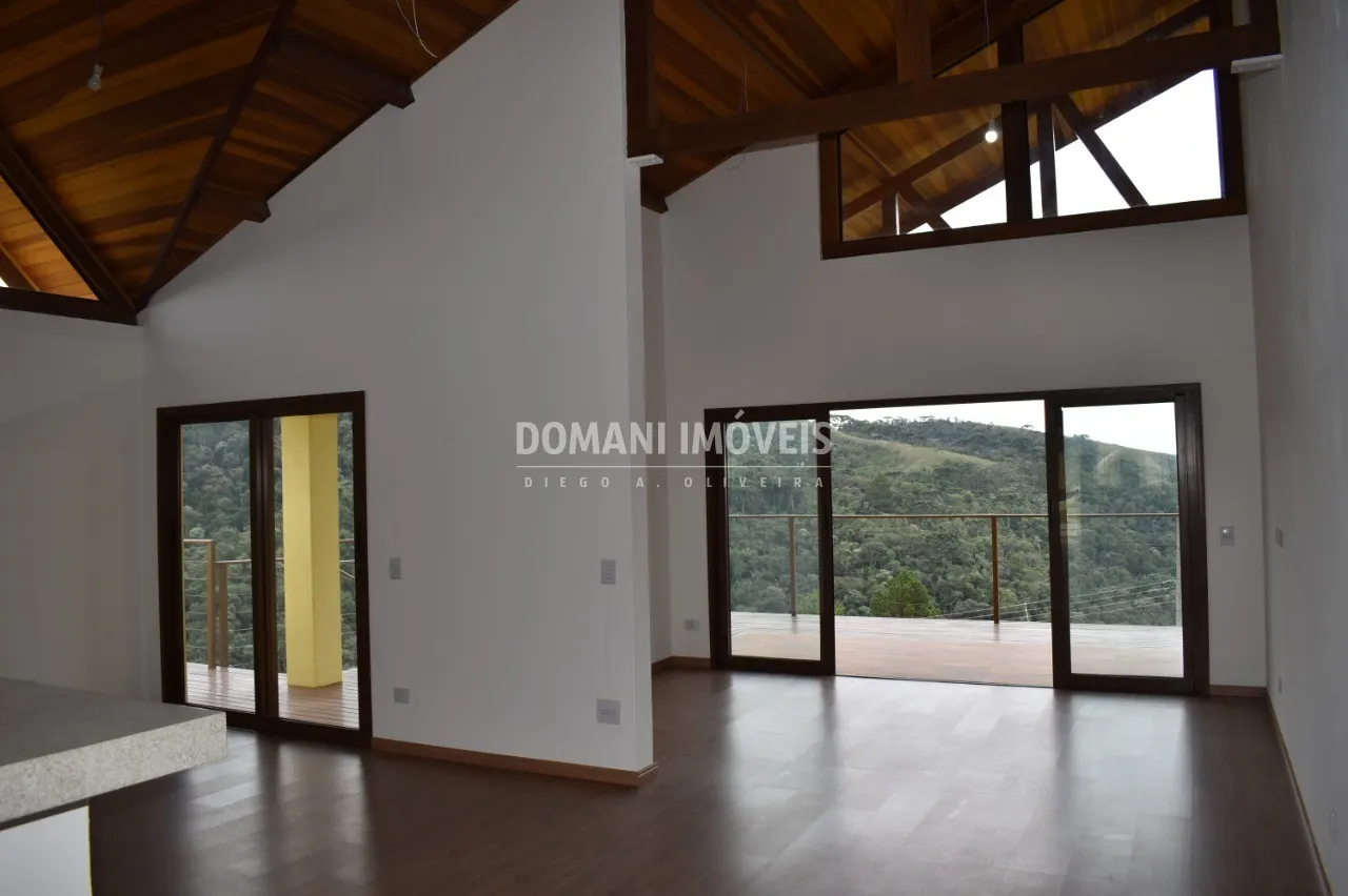 Casa à venda de 1.230 m² em Campos do Jordão, SP, Brasil