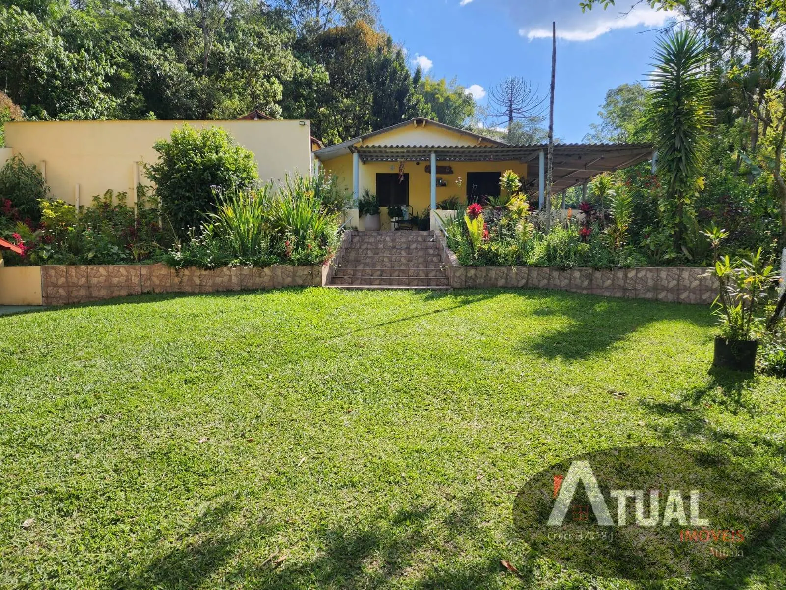 House for sale of 1 acres in Nazaré Paulista, SP, Brazil