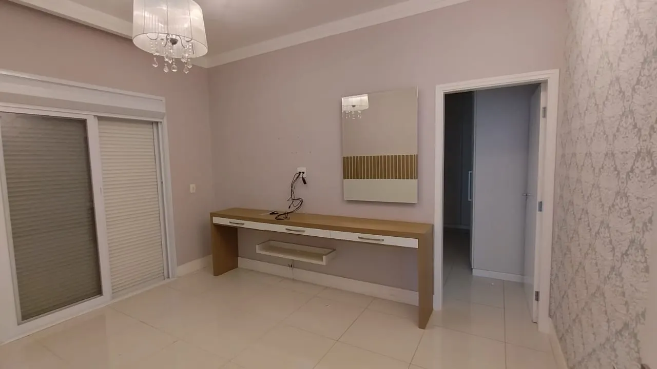 Casa à venda de 396 m² em Artur Nogueira, SP, Brasil