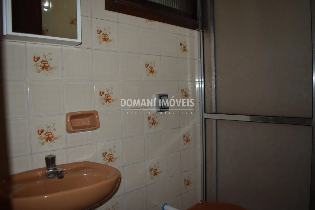 Casa à venda de 2.460 m² em Campos do Jordão, SP, Brasil