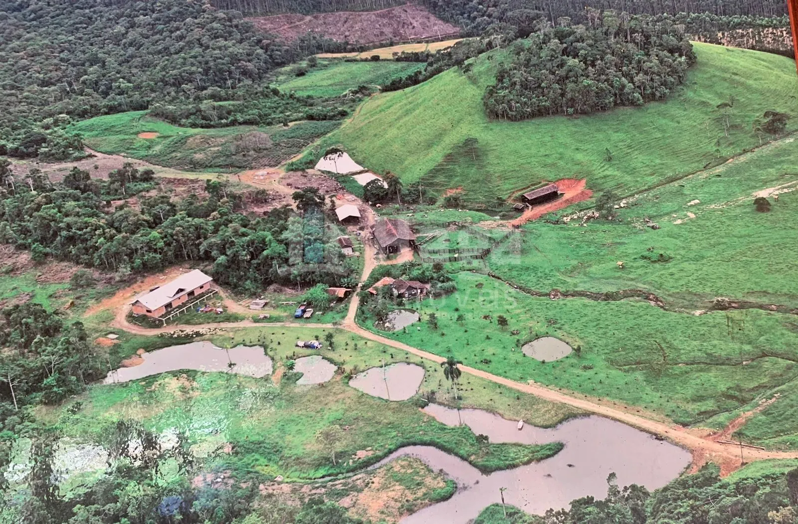 Fazenda à venda de 84 ha em Tijucas, SC, Brasil