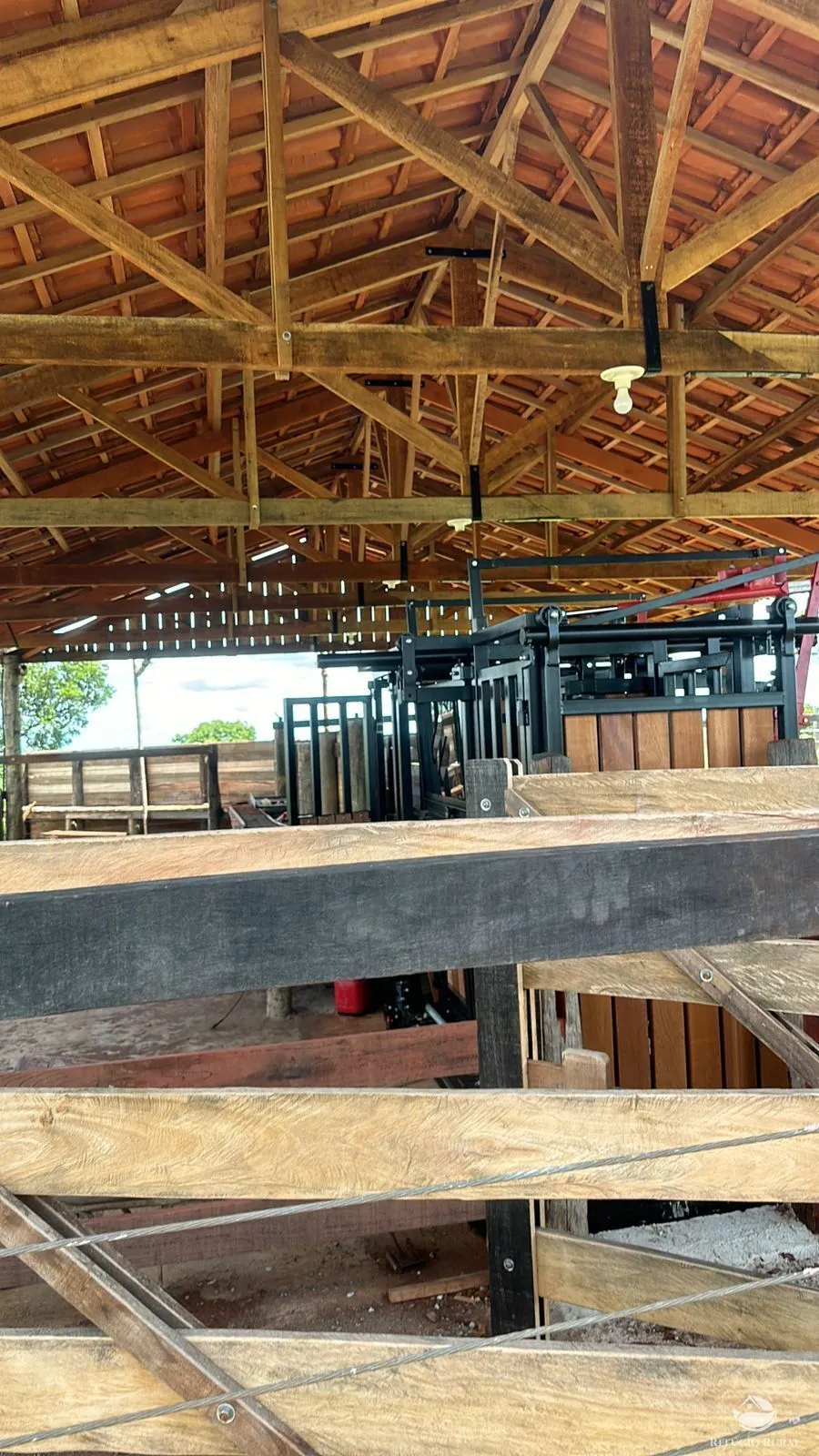 Fazenda à venda de 192 ha em Campina Verde, MG, Brasil
