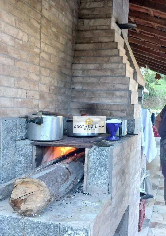 Chácara à venda de 1.600 m² em Natividade da Serra, SP, Brasil