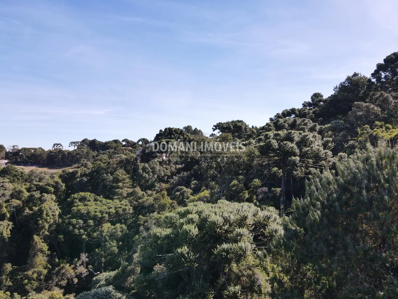 Terreno à venda de 4.300 m² em Campos do Jordão, SP, Brasil