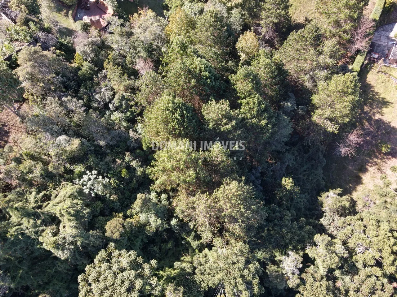 Terreno à venda de 4.300 m² em Campos do Jordão, SP, Brasil