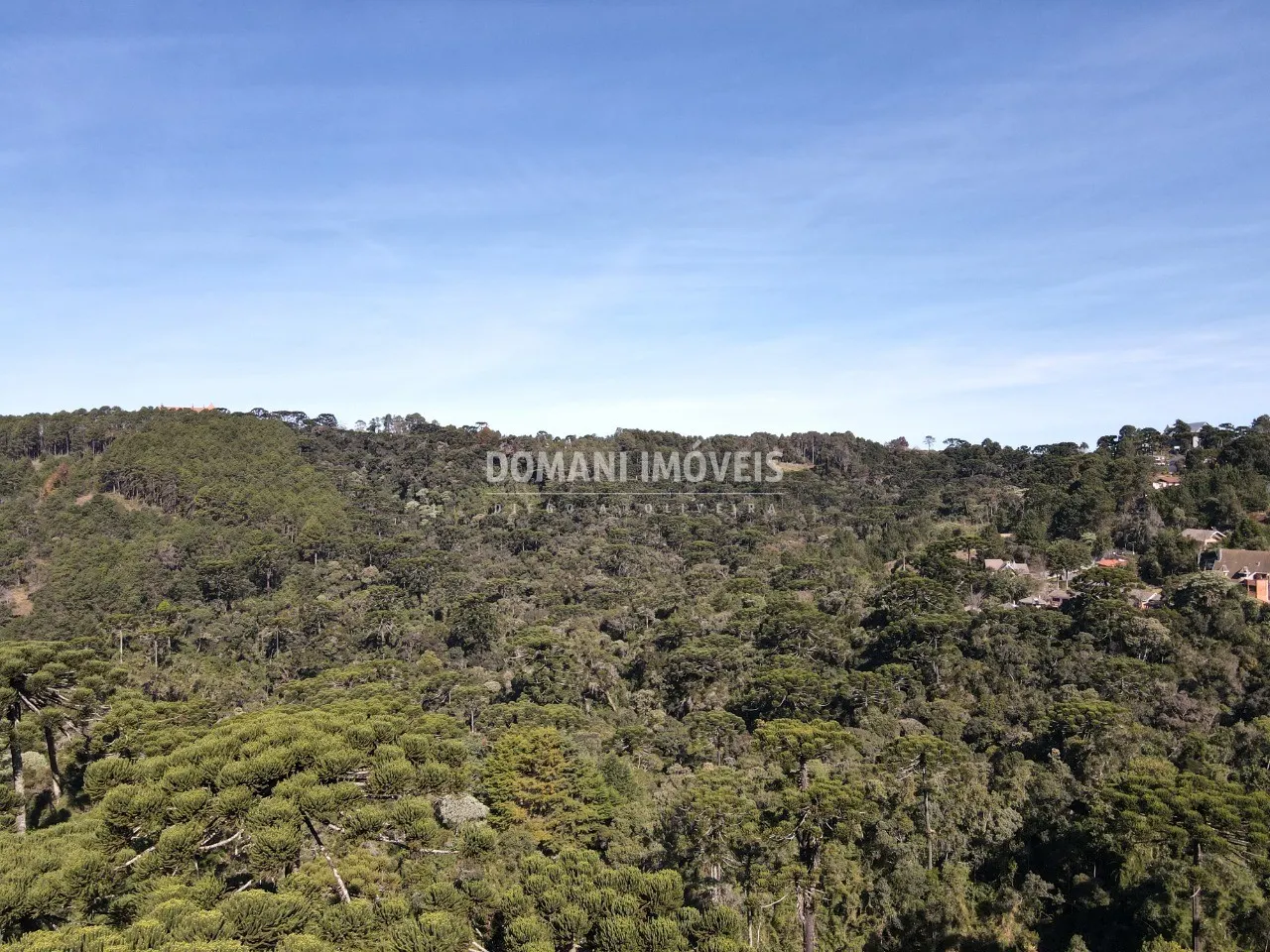 Terreno à venda de 4.300 m² em Campos do Jordão, SP, Brasil
