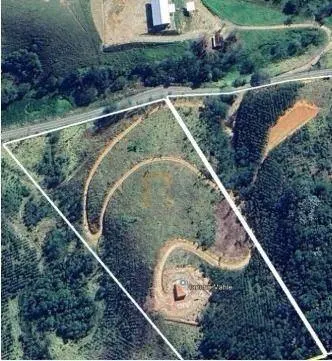 Small farm for sale of 10 acres in Paraibuna, SP, Brazil