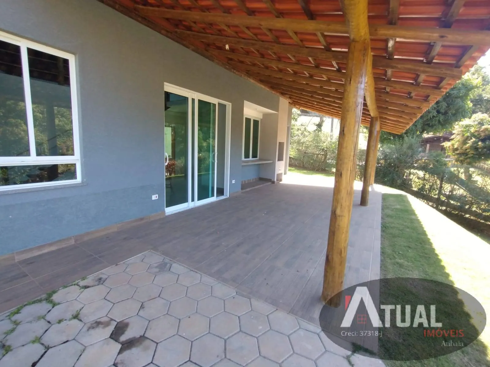 Casa à venda de 1.000 m² em Atibaia, SP, Brasil