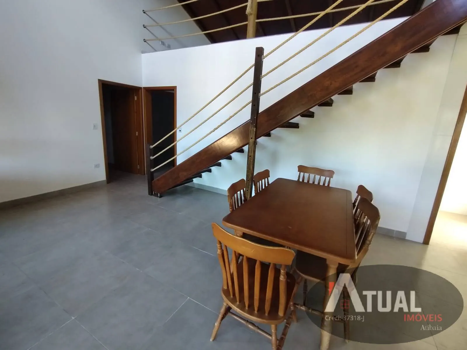 Casa à venda de 1.000 m² em Atibaia, SP, Brasil
