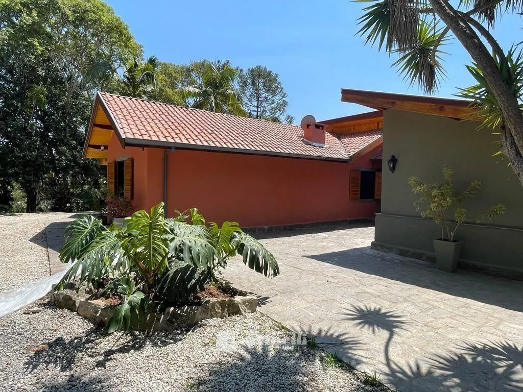 Sítio à venda de 10 ha em Santo Antônio do Pinhal, SP, Brasil