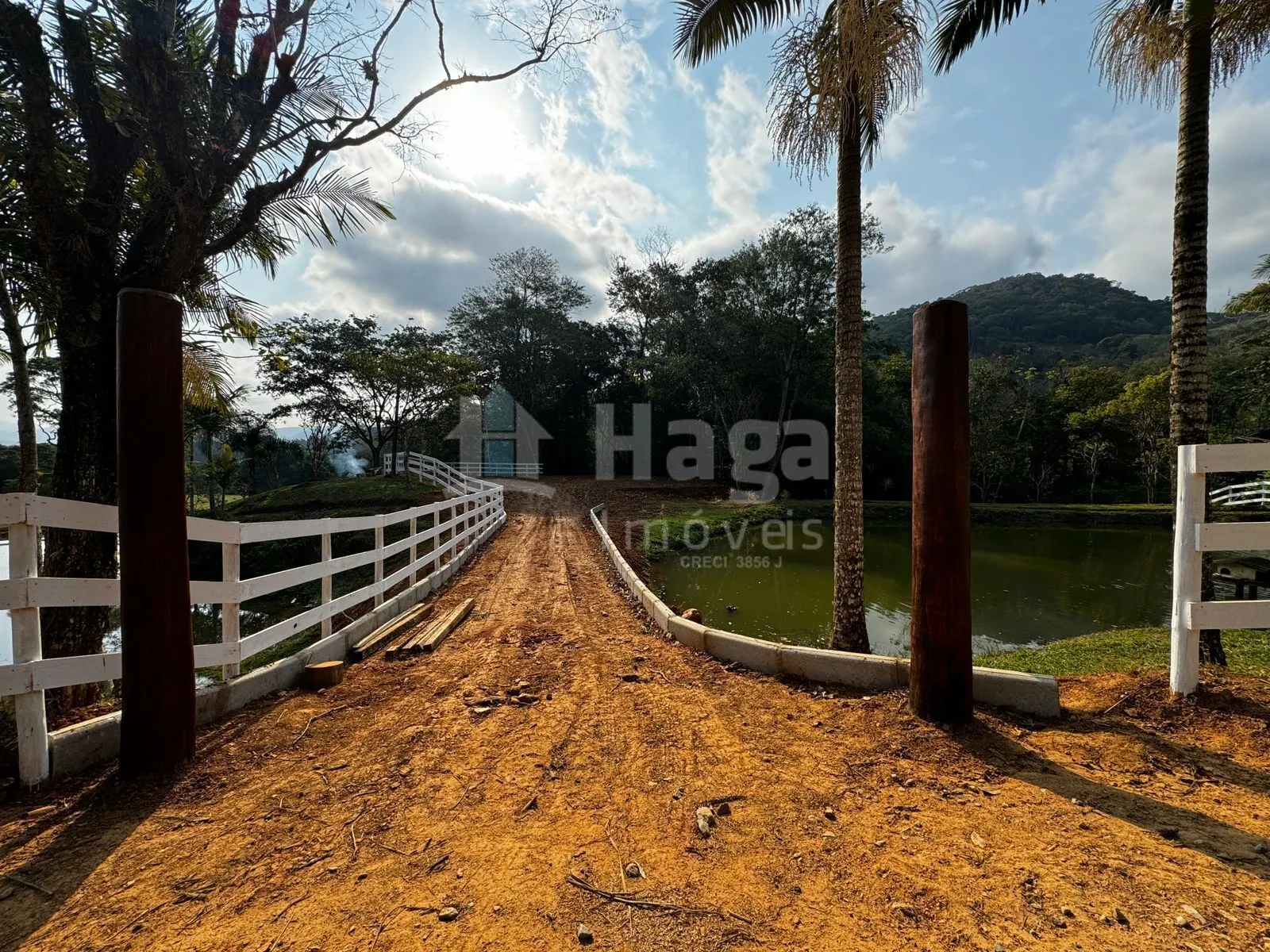 Chácara à venda de 8.044 m² em Canelinha, SC, Brasil