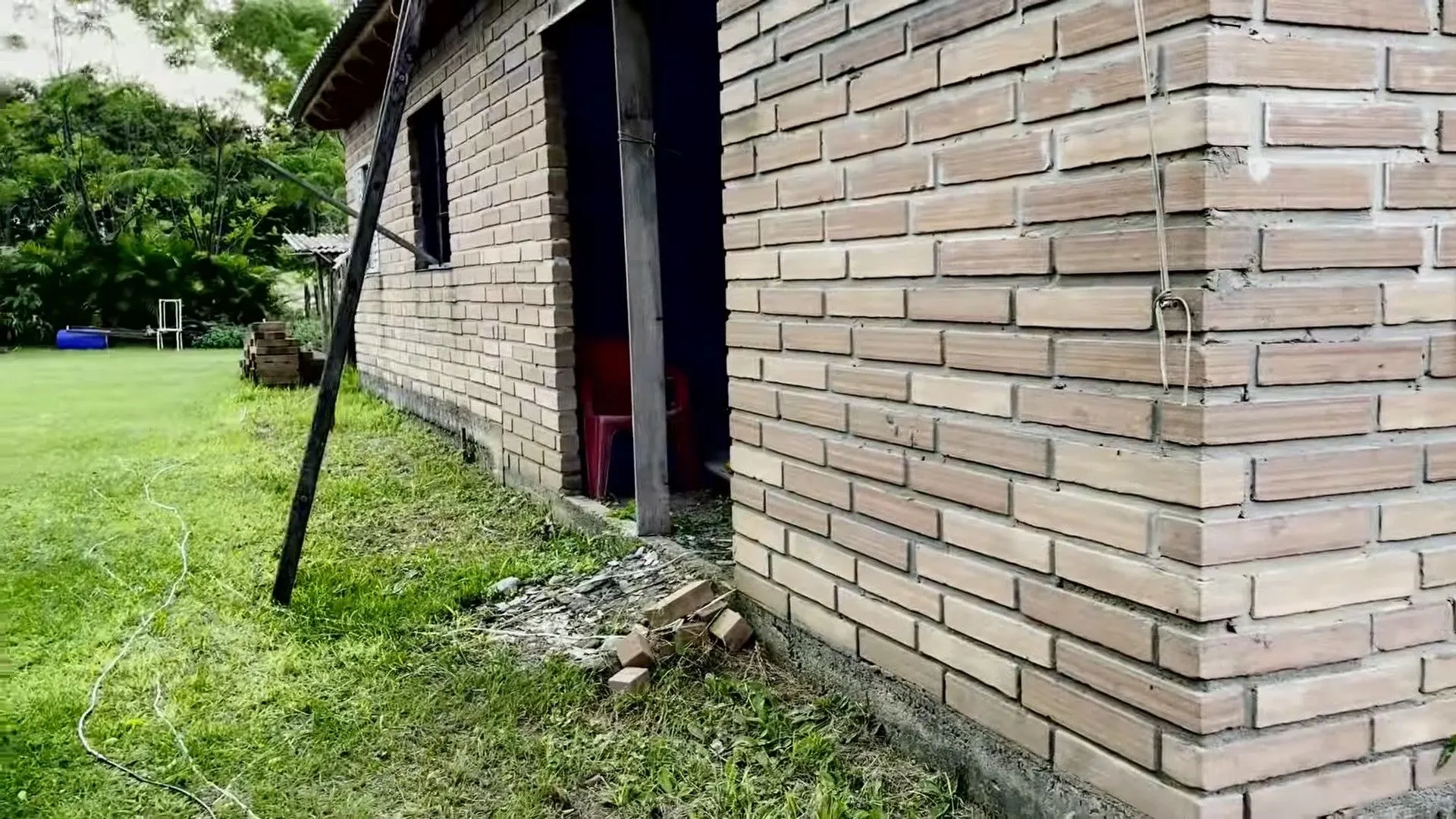 Chácara à venda de 2.200 m² em Santo Antônio da Patrulha, RS, Brasil
