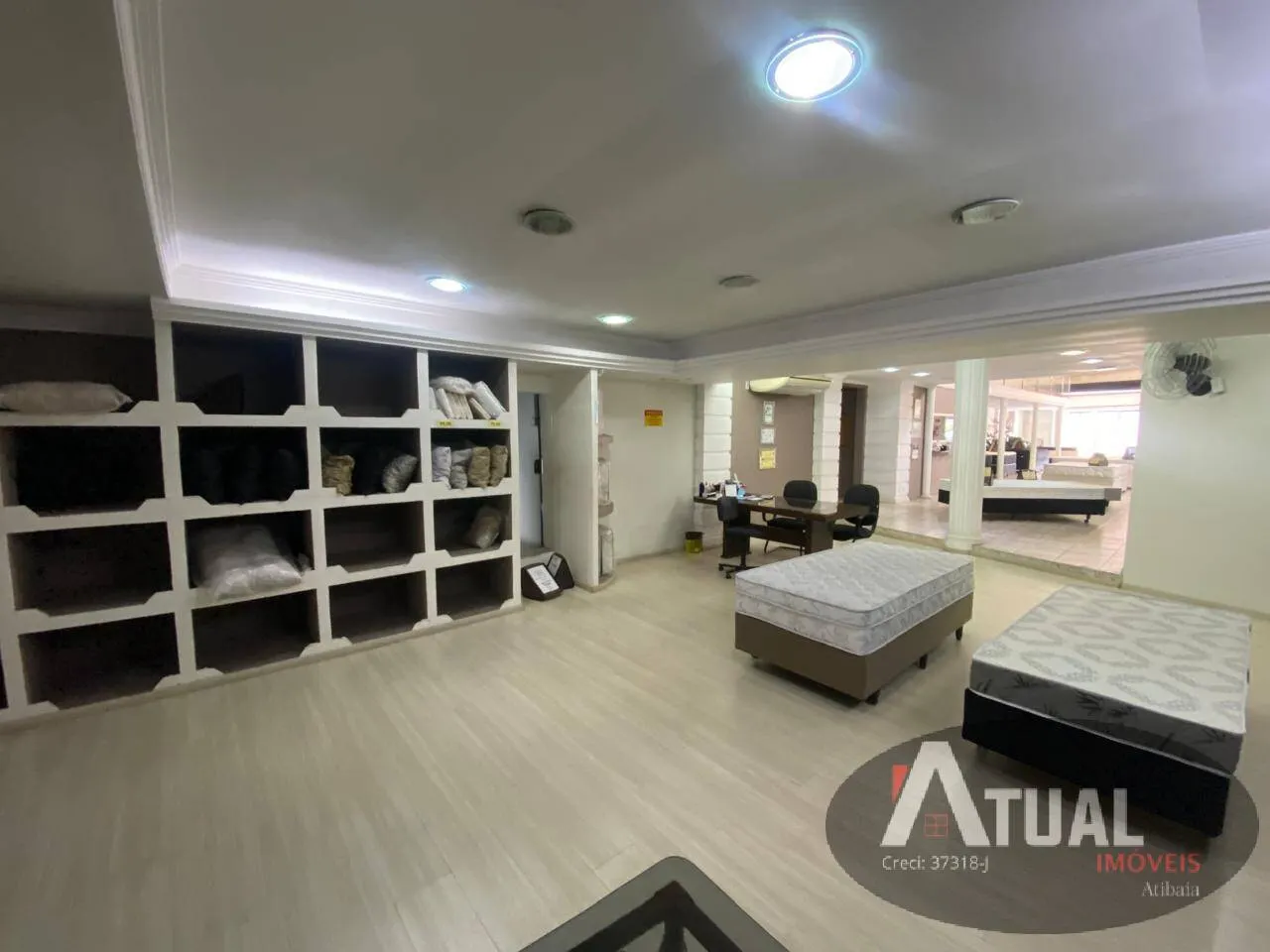 Comercial para Alugar de 750 m² em Atibaia, SP, Brasil