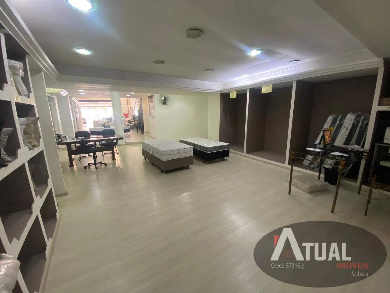 Comercial para Alugar de 750 m² em Atibaia, SP, Brasil