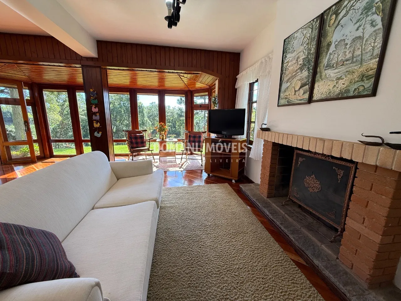 Casa à venda de 1.110 m² em Campos do Jordão, SP, Brasil