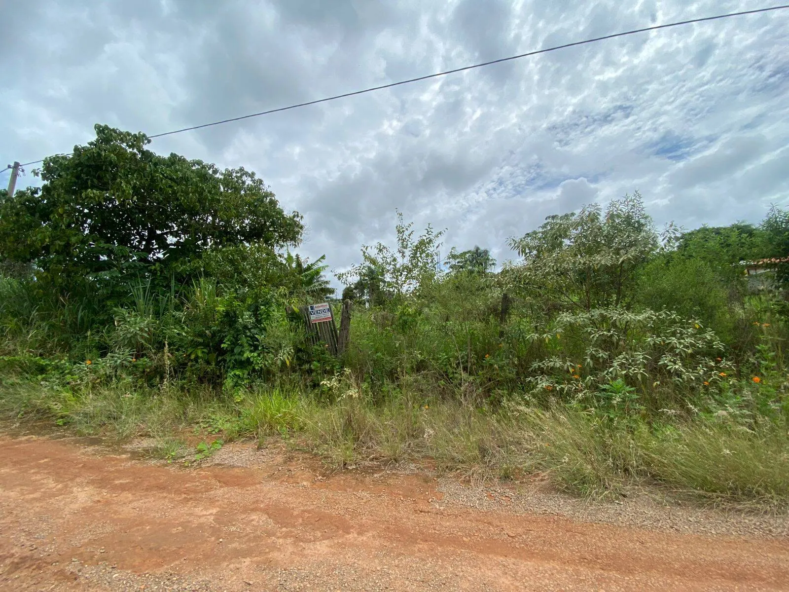 Terreno à venda de 1.000 m² em Piraju, SP, Brasil