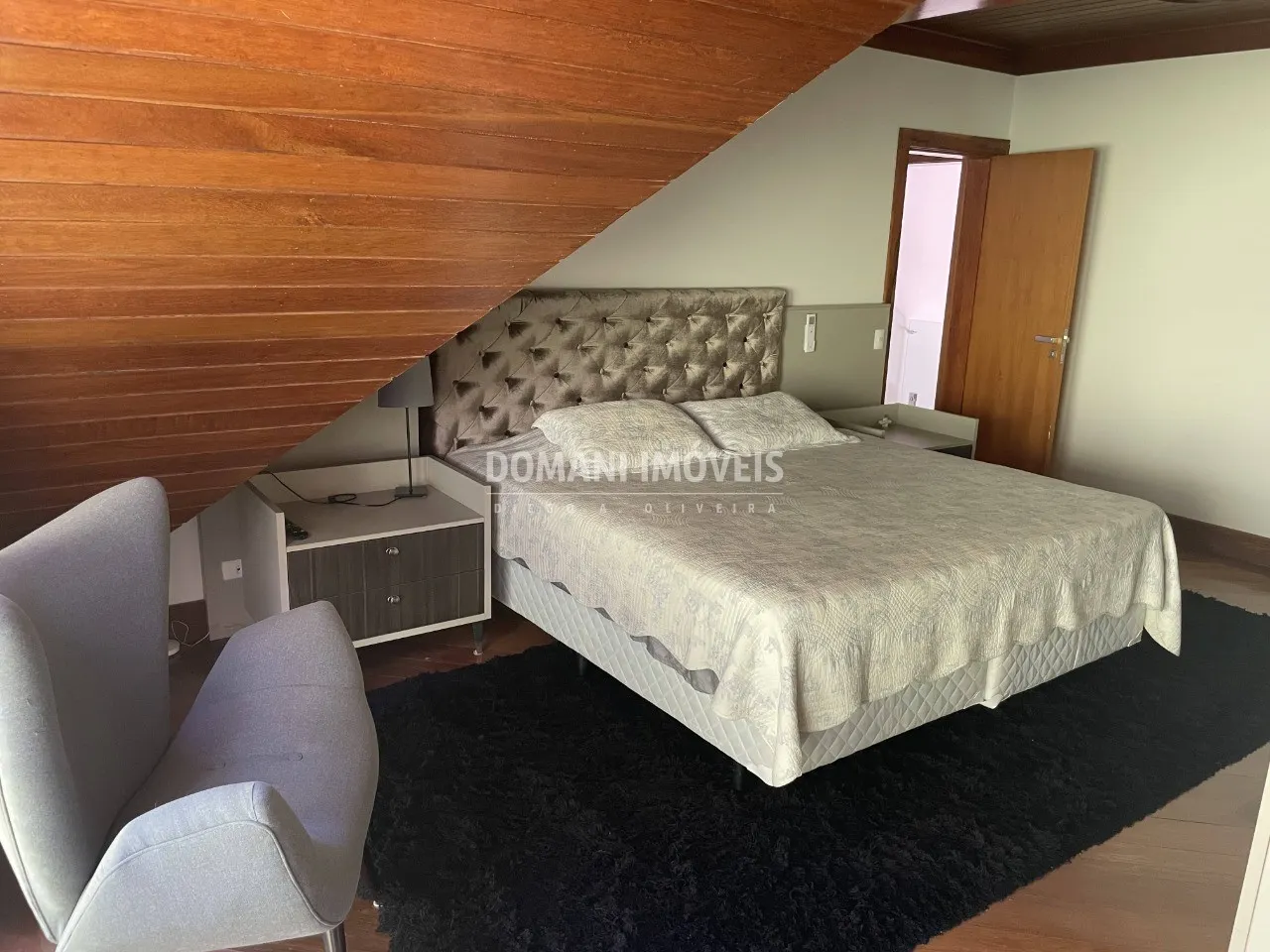 Casa à venda de 1.090 m² em Campos do Jordão, SP, Brasil