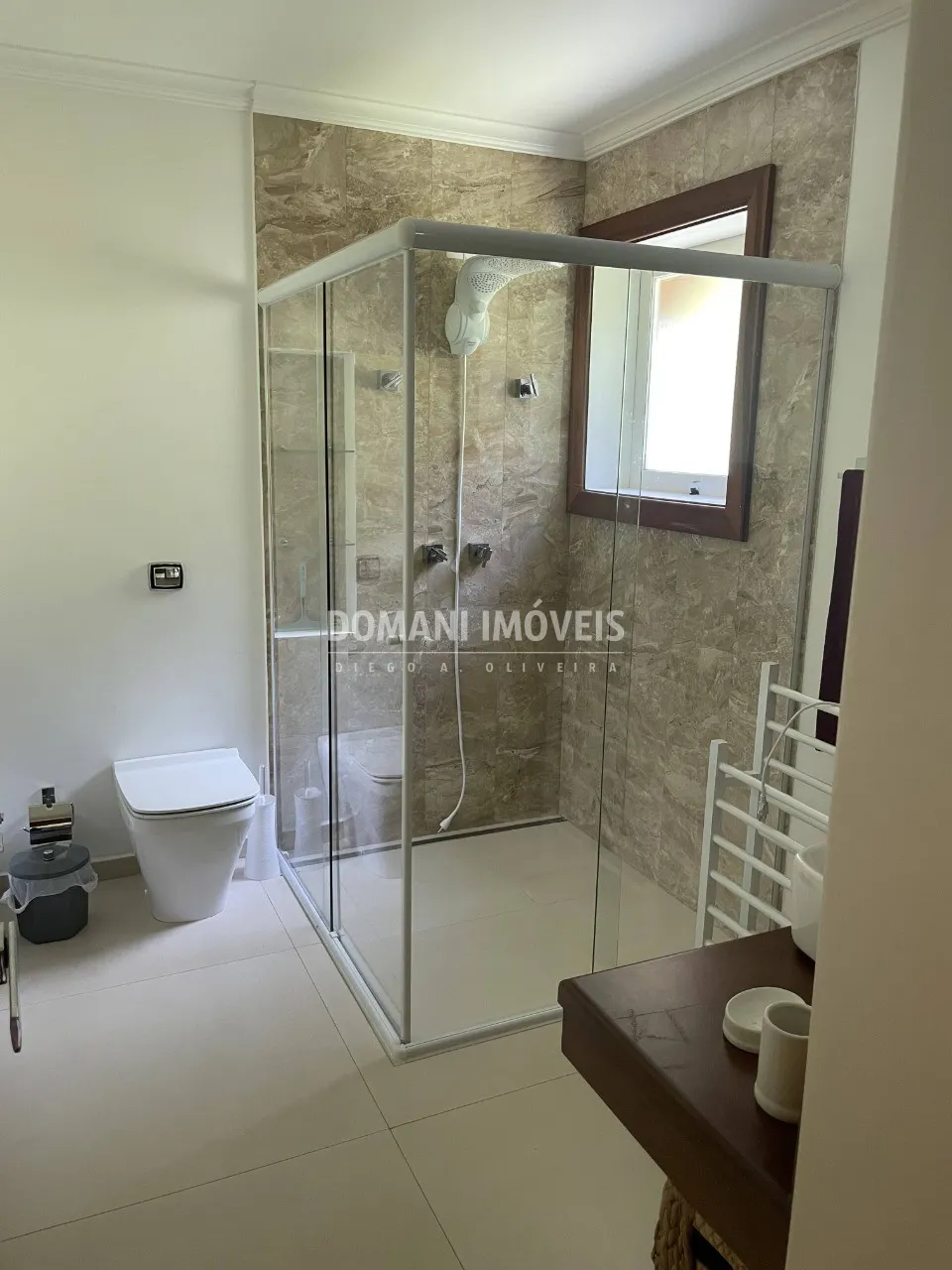 Casa à venda de 1.090 m² em Campos do Jordão, SP, Brasil