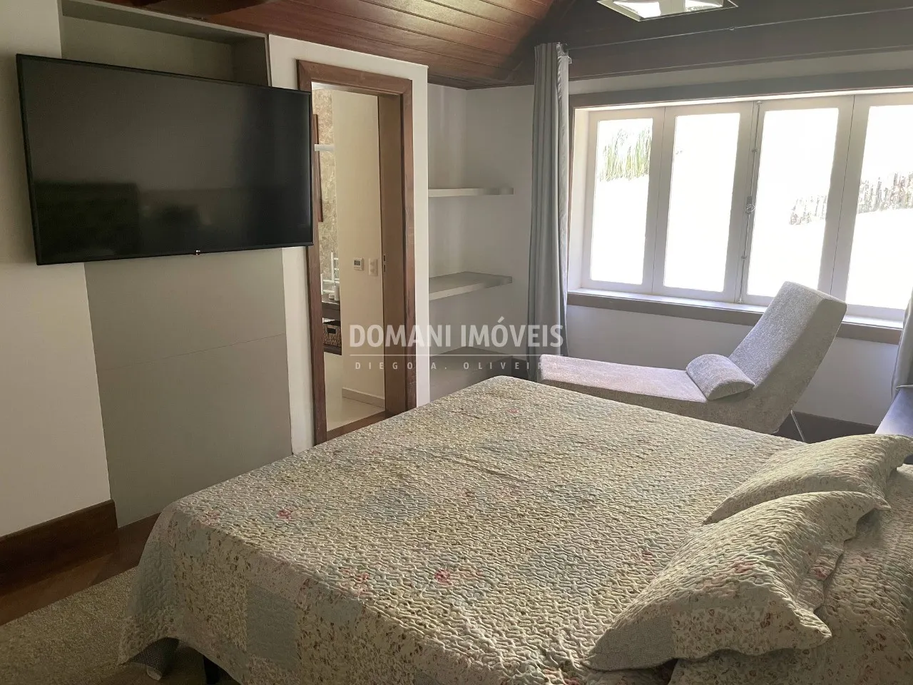 Casa à venda de 1.090 m² em Campos do Jordão, SP, Brasil