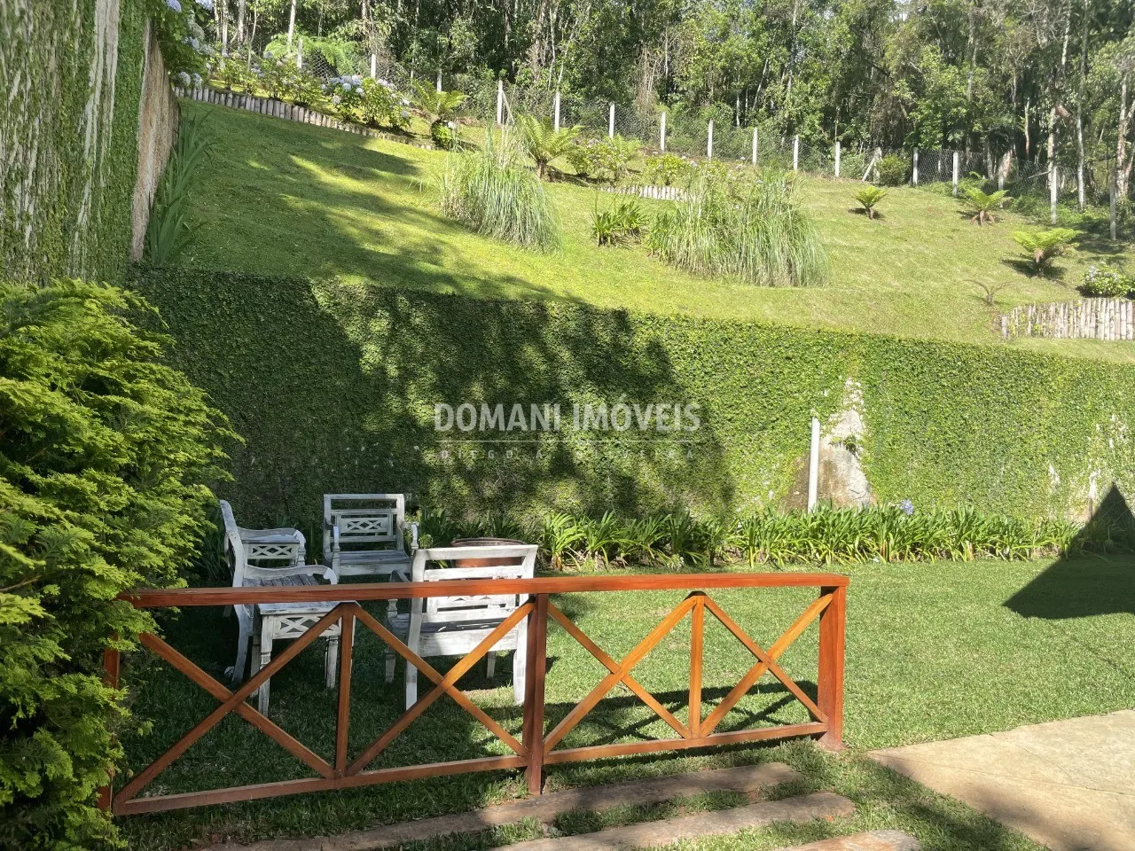 Casa à venda de 1.090 m² em Campos do Jordão, SP, Brasil