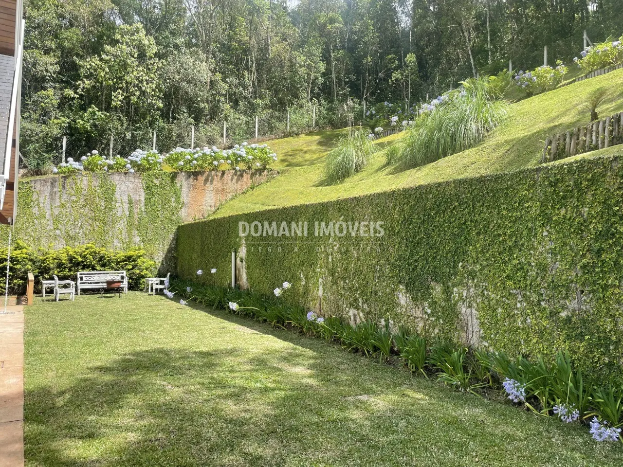 Casa à venda de 1.090 m² em Campos do Jordão, SP, Brasil