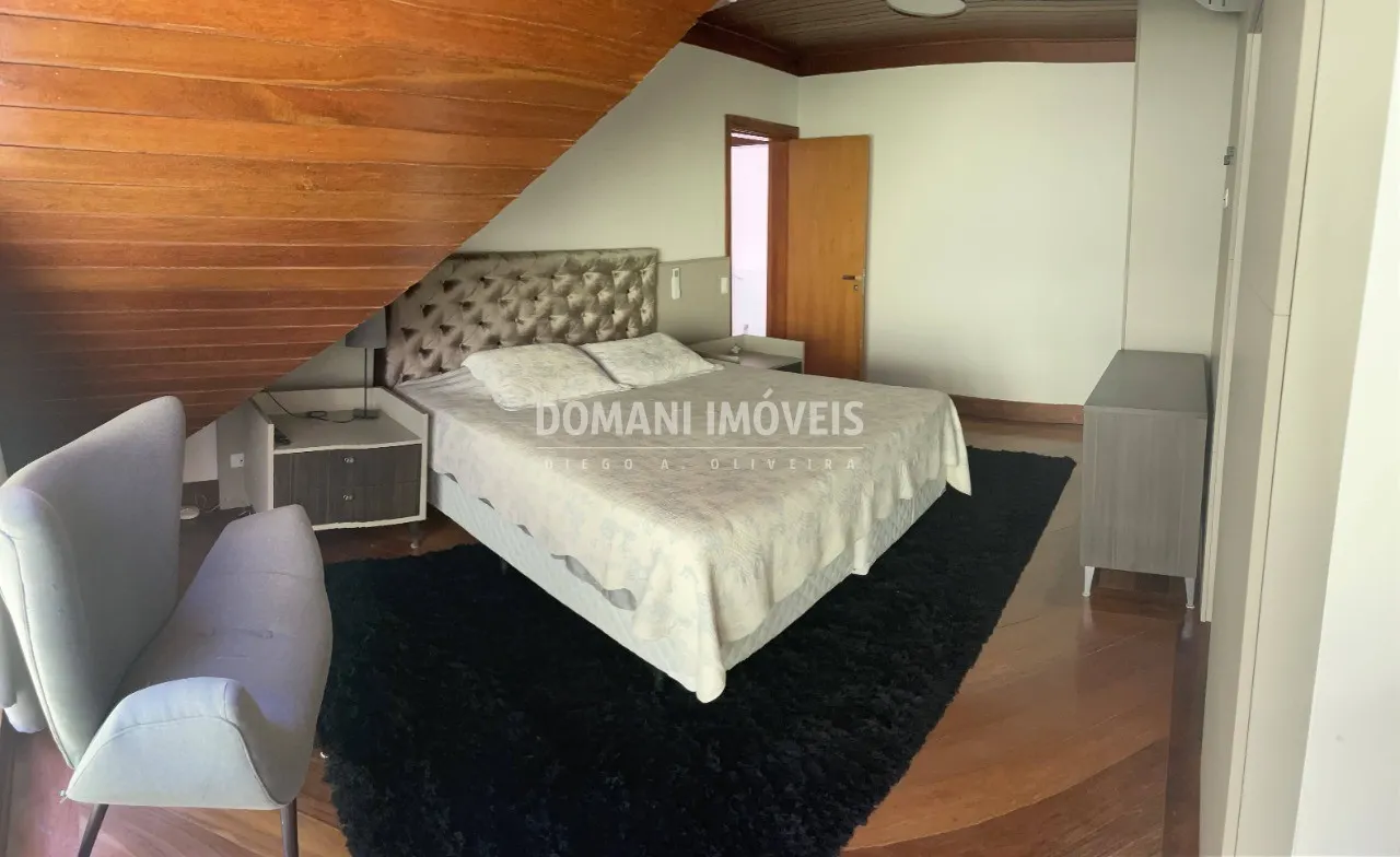 Casa à venda de 1.090 m² em Campos do Jordão, SP, Brasil