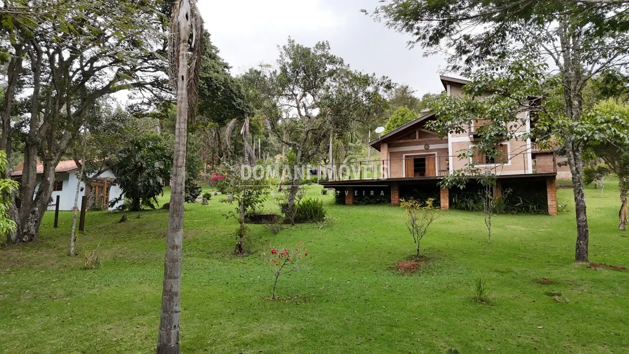 Casa à venda de 3.470 m² em Santo Antônio do Pinhal, SP, Brasil