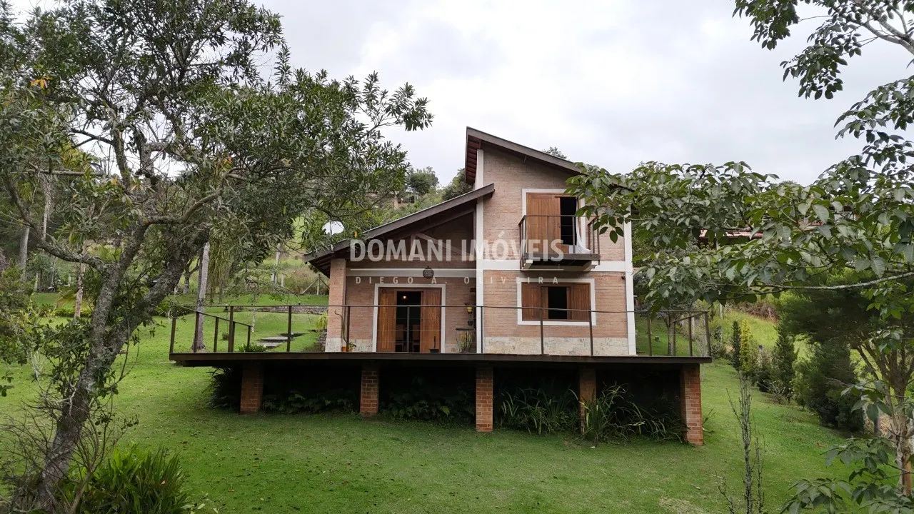Casa à venda de 3.470 m² em Santo Antônio do Pinhal, SP, Brasil
