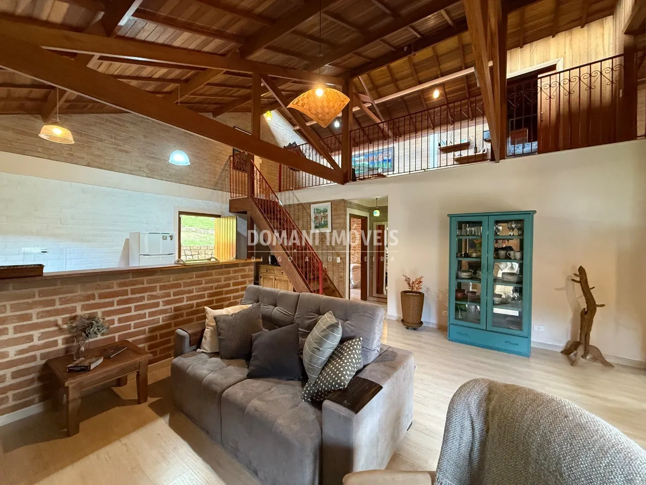 Casa à venda de 3.470 m² em Santo Antônio do Pinhal, SP, Brasil
