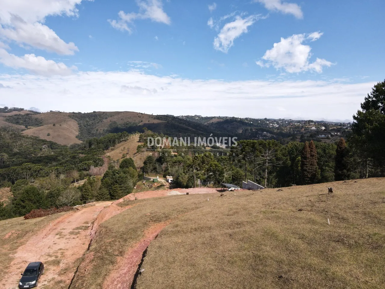 Casa à venda de 1.000 m² em Campos do Jordão, SP, Brasil