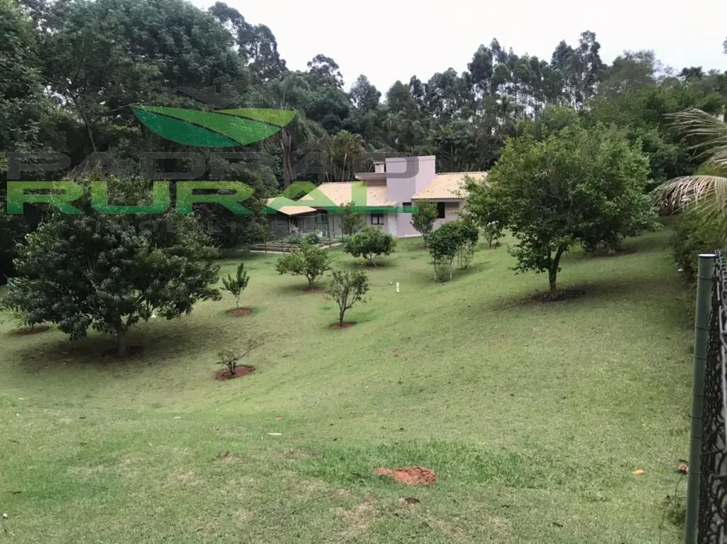 Chácara à venda de 5.100 m² em Araçariguama, SP, Brasil