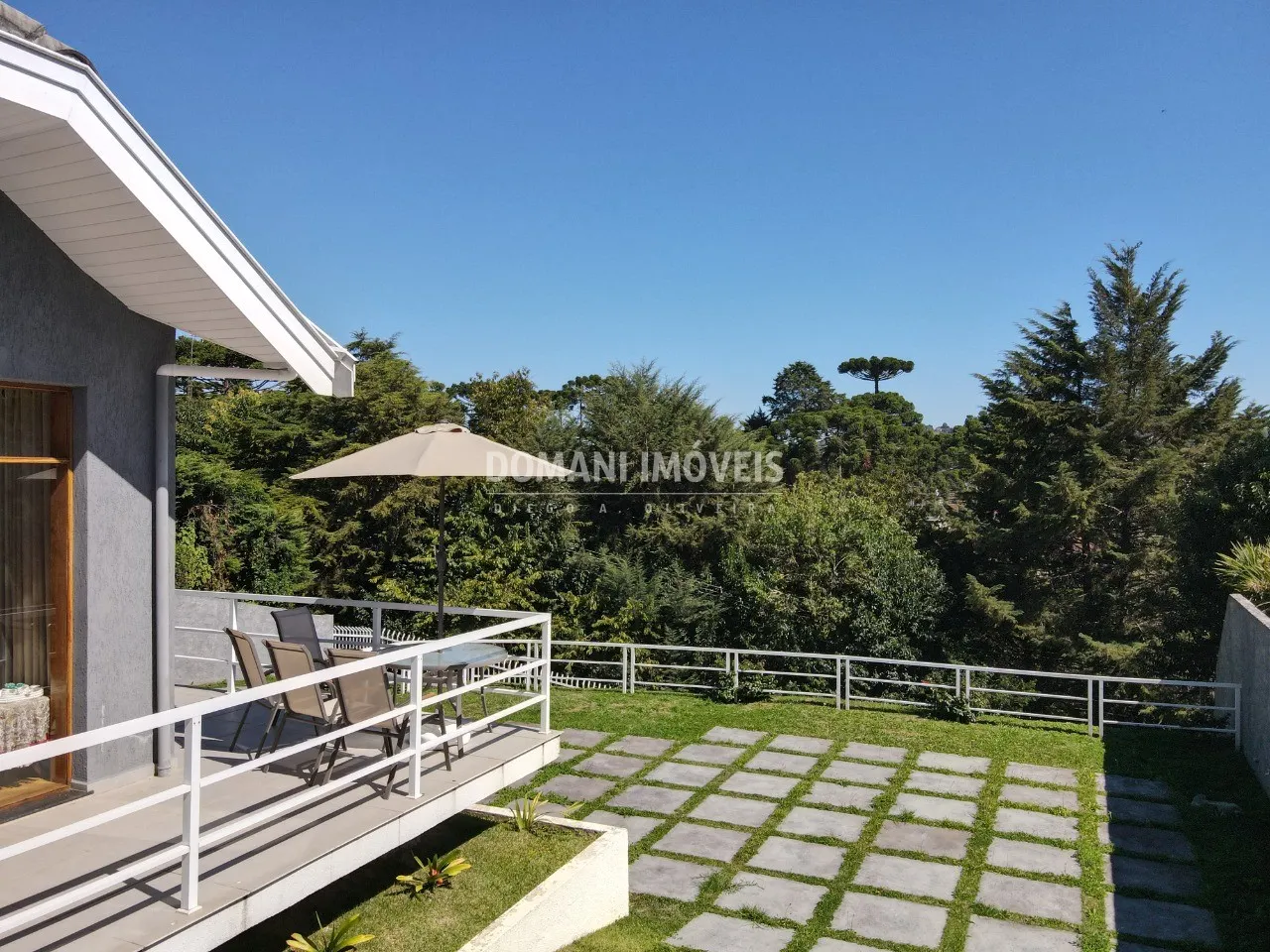 Casa à venda de 690 m² em Campos do Jordão, SP, Brasil