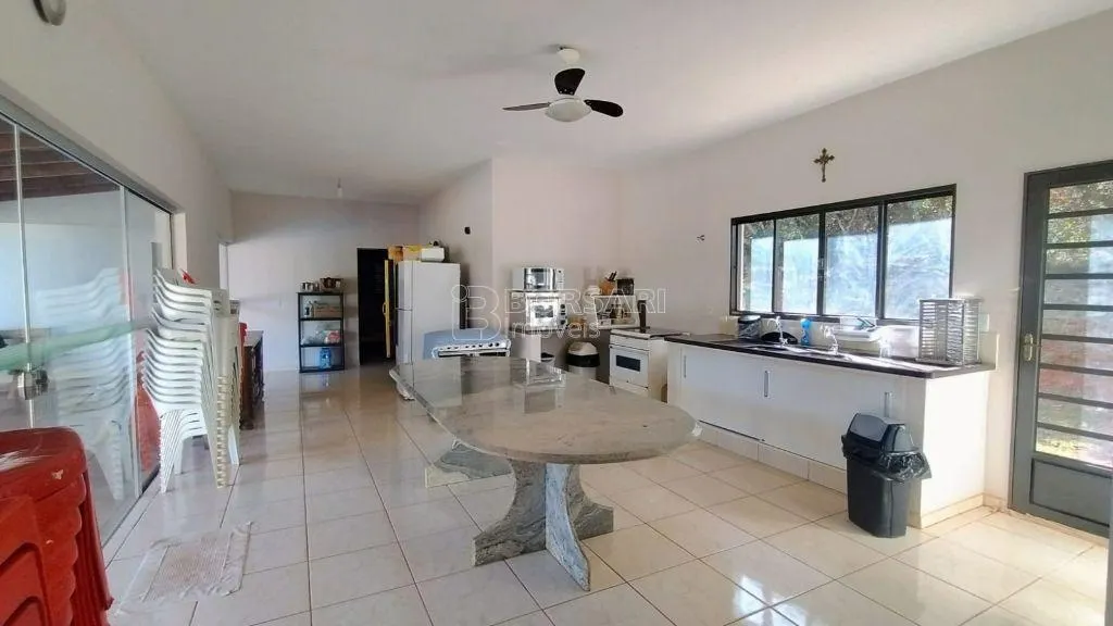 Sítio à venda de 4 ha em Araraquara, SP, Brasil