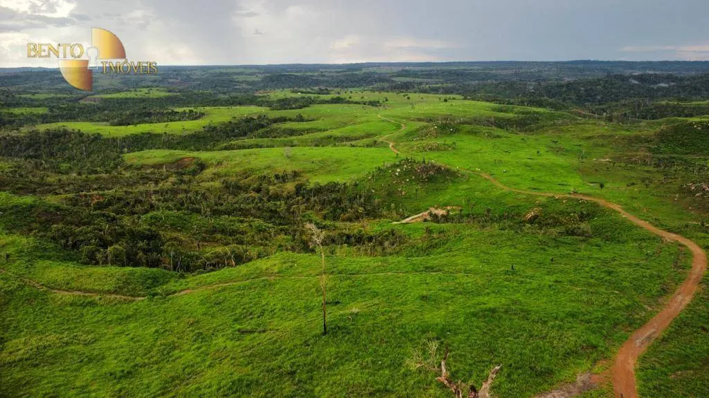 Fazenda à venda de 1.760 ha em Comodoro, MT, Brasil
