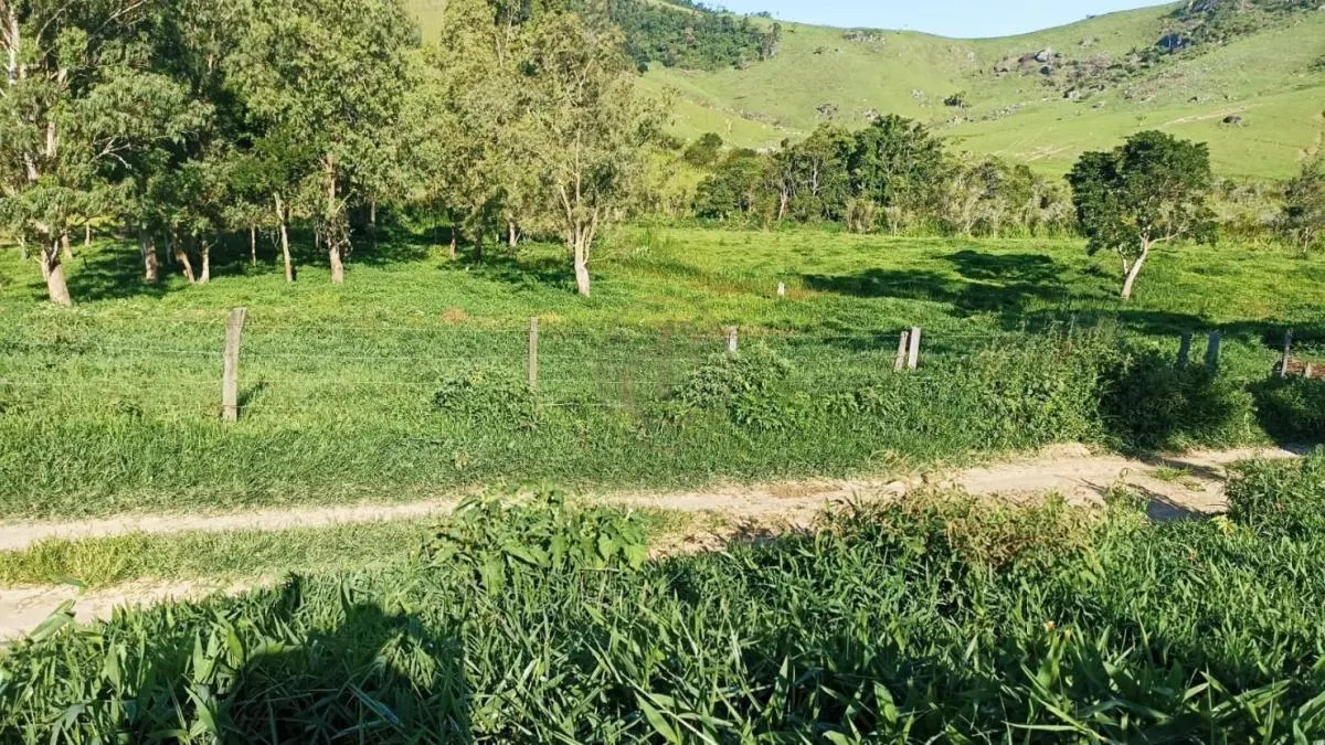 Fazenda à venda de 100 ha em Paraibuna, SP, Brasil
