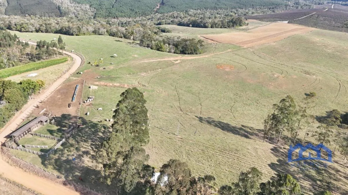 Fazenda à venda de 60 ha em São Miguel Arcanjo, SP, Brasil