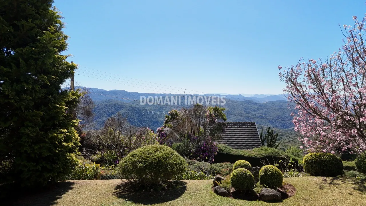 Casa à venda de 1.435 m² em Campos do Jordão, SP, Brasil